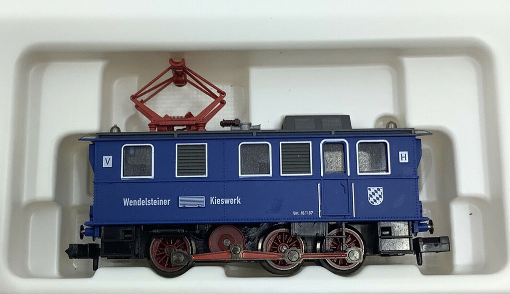 画像2: 鉄道模型 フライシュマン Fleischmann 781203 アプト式電気機関車 貨車2両付き Nゲージ