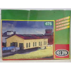 画像: 鉄道模型 ヘルヤン HELJAN 675 倉庫施設 組み立てキット Nゲージ