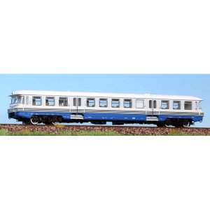 画像: 鉄道模型 KRES 1732 VT4.12 BR 173 002 DR ディーゼルカー TTゲージ