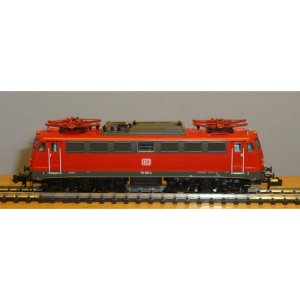 画像: 鉄道模型 ホビートレイン HobbyTrain 2805 BR110 赤 電気機関車 Nゲージ