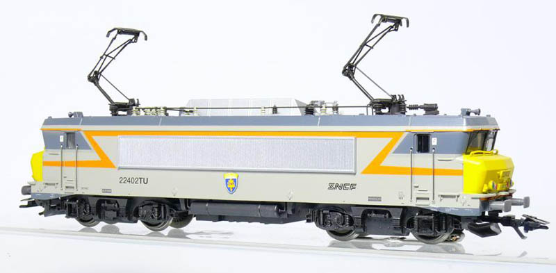 画像3: 鉄道模型 メルクリン Marklin 83320 フランス国鉄 SNCF 22200型 電気機関車 HOゲージ 限定品