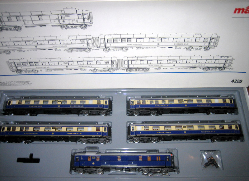 画像1: 鉄道模型 メルクリン Marklin 4228 ラインゴルド 客車5輛セット HOゲージ