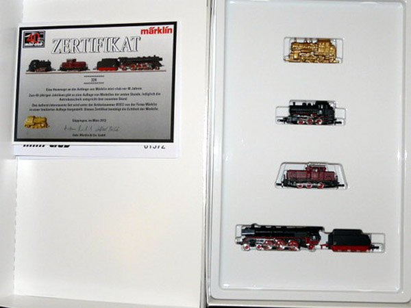 画像2: 鉄道模型 メルクリン Marklin 81972 ミニクラブ mini-club 40周年記念機関車セット Zゲージ 限定品