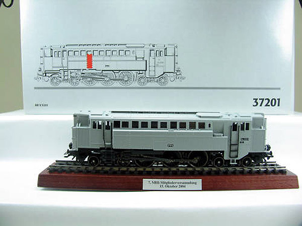 画像1: 鉄道模型 メルクリン Marklin 37201 V3201 ディーゼル機関車 限定品 HOゲージ