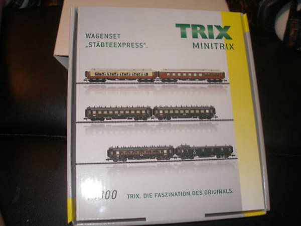 画像2: 鉄道模型 ミニトリックス MINITRIX 15800 バイエルン急行列車 客車セット Nゲージ