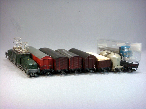画像2: 鉄道模型 メルクリン Marklin 28730 クロコダイル 貨物列車セット (デルタ仕様) HOゲージ