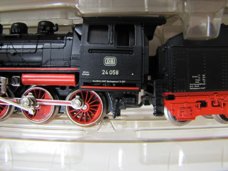 画像2: 鉄道模型 メルクリン Marklin 3003 DB BR 24058 蒸気機関車 H0ゲージ