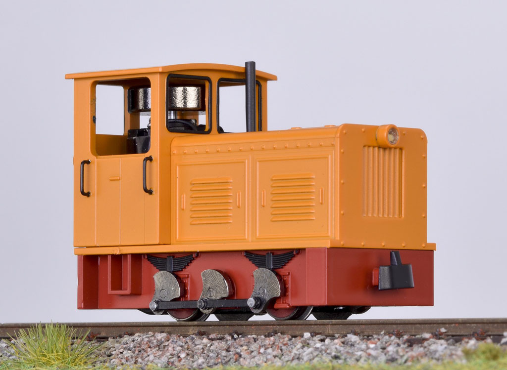 鉄道模型 ミニトレインズ Minitrains 24 ディーゼル機関車 オレンジ Hon30 ナローゲージ 9mm